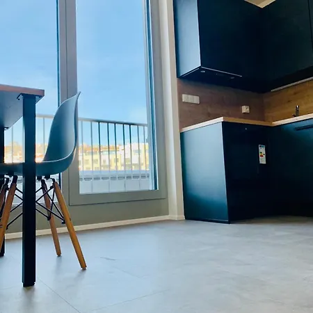 New In Centre Area Apartment Prague